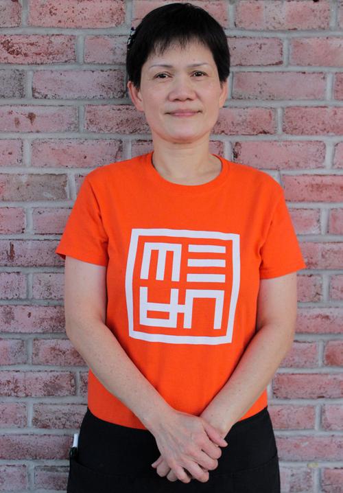 Cụng ly mừng 20/10, nhiều ông chồng vi phạm nồng độ cồn vẫn chở vợ, con ra phố